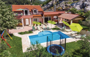 Stunning home in Bacina with 4 Bedrooms, WiFi and Outdoor swimming pool